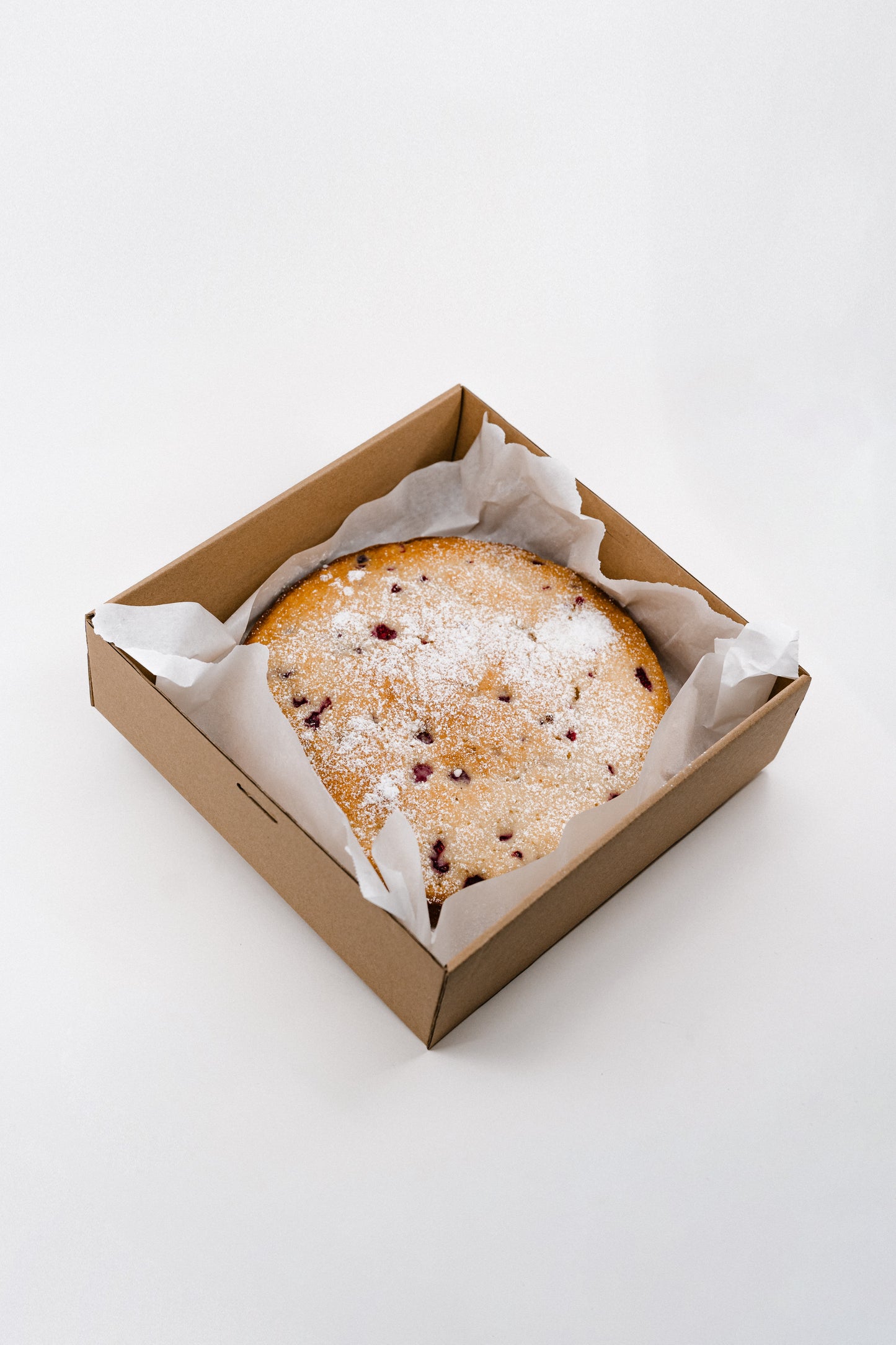 Raspberry White Chocolate Muffin Cake